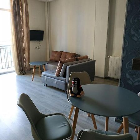 Apartment Sandra Tbilisi Exterior foto